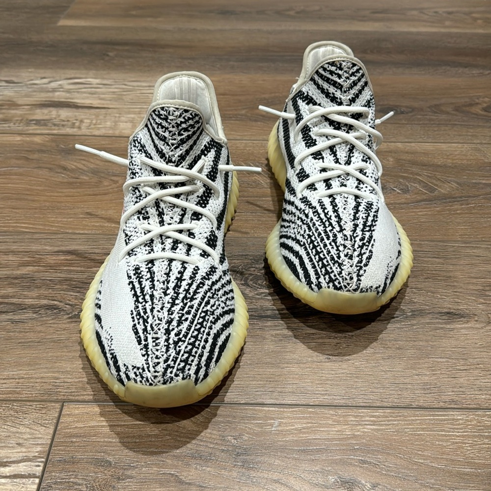 YEEZY Boost 350 v2 Zebra White/ Black/ Red Size 13